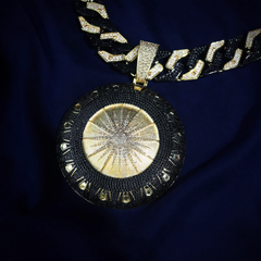 Custom Iced Out pendant Elevate Your Look